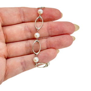 Lightweight Modernist Mid-Century Japanese Saltwater Akoya Cultured Pearl Vintage Bracelet- Sterling Silver