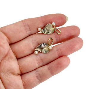 Krementz Designer Mid-Century Akoya Saltwater Cultured Pearl Screwback Vintage Earrings - Gold Filled