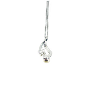 Mikimoto Pearl Island Japan Saltwater Akoya Cultured Pearl Vintage Necklace Designer- Original Box