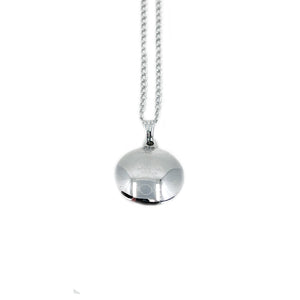 Theda Engraved Vintage Japanese Saltwater Akoya Pearl Pendant & Screwback Earrings Set- Sterling Silver
