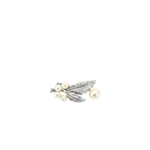 Vintage Petite Leaf Japanese Saltwater Akoya Cultured Pearl Brooch- Sterling Silver