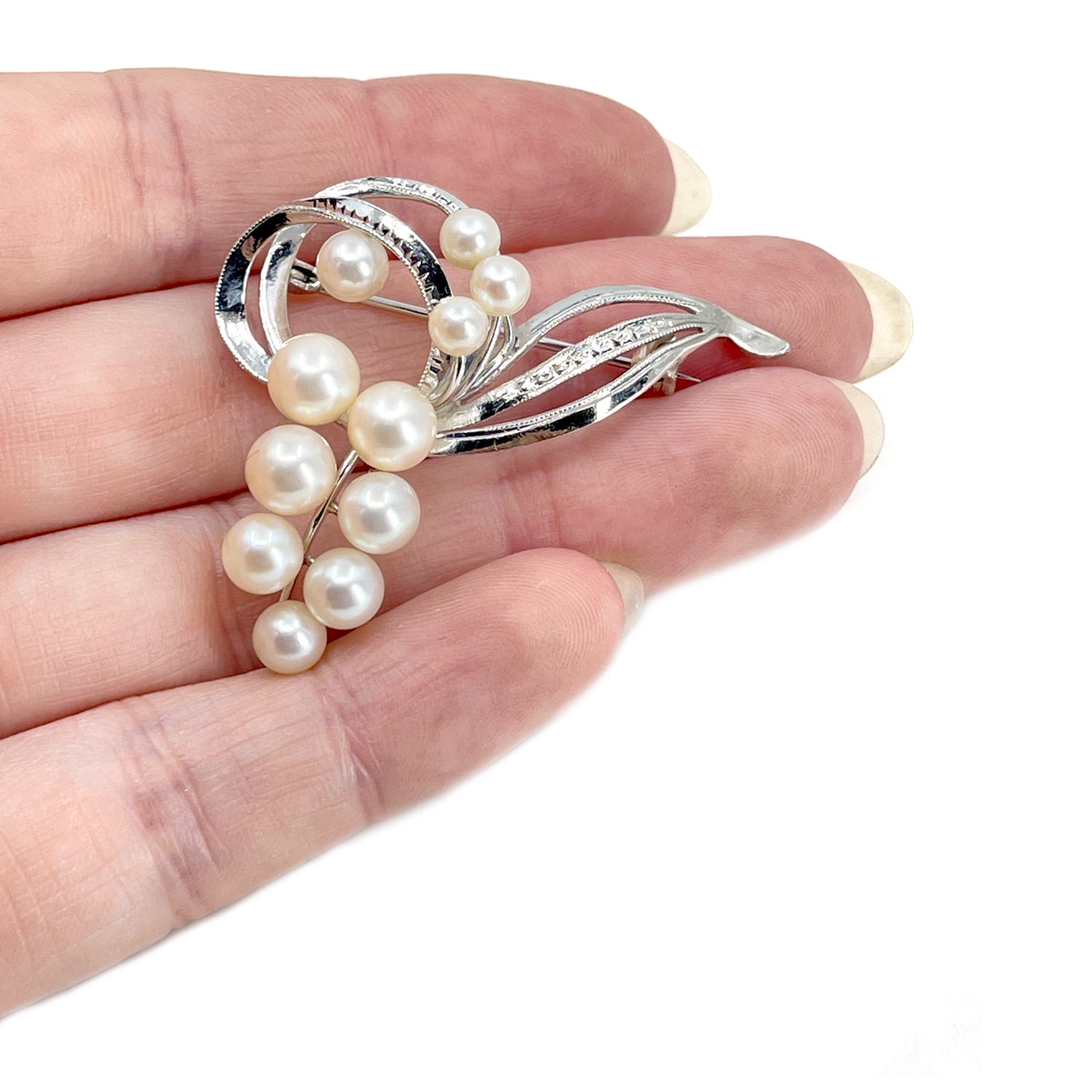 Engraved Mid Century Japanese Saltwater Akoya Cultured Pearl Vintage Swirl Brooch- Sterling Silver