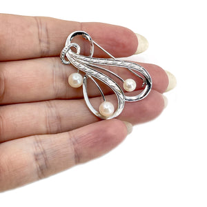 Engraved Vintage Japanese Akoya Cultured Saltwater Pearl Mid-Century Brooch- Sterling Silver