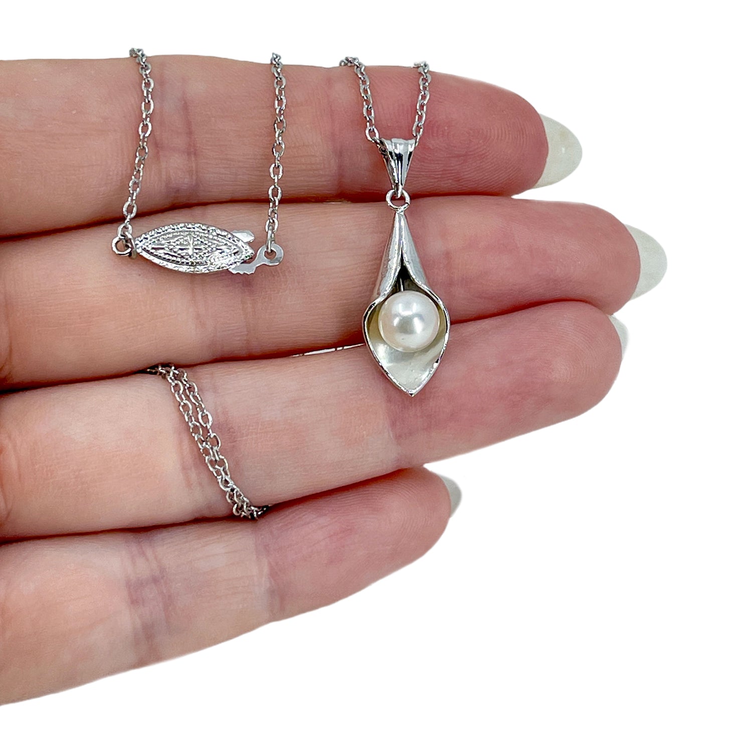 Calla Lilly Modernist Japanese Cultured Akoya Pearl Vintage