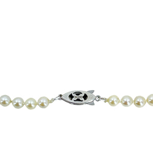 Quality Art Deco Cream Japanese Saltwater Cultured Akoya Pearl Graduated Necklace - Sterling Silver 25.50 Inch