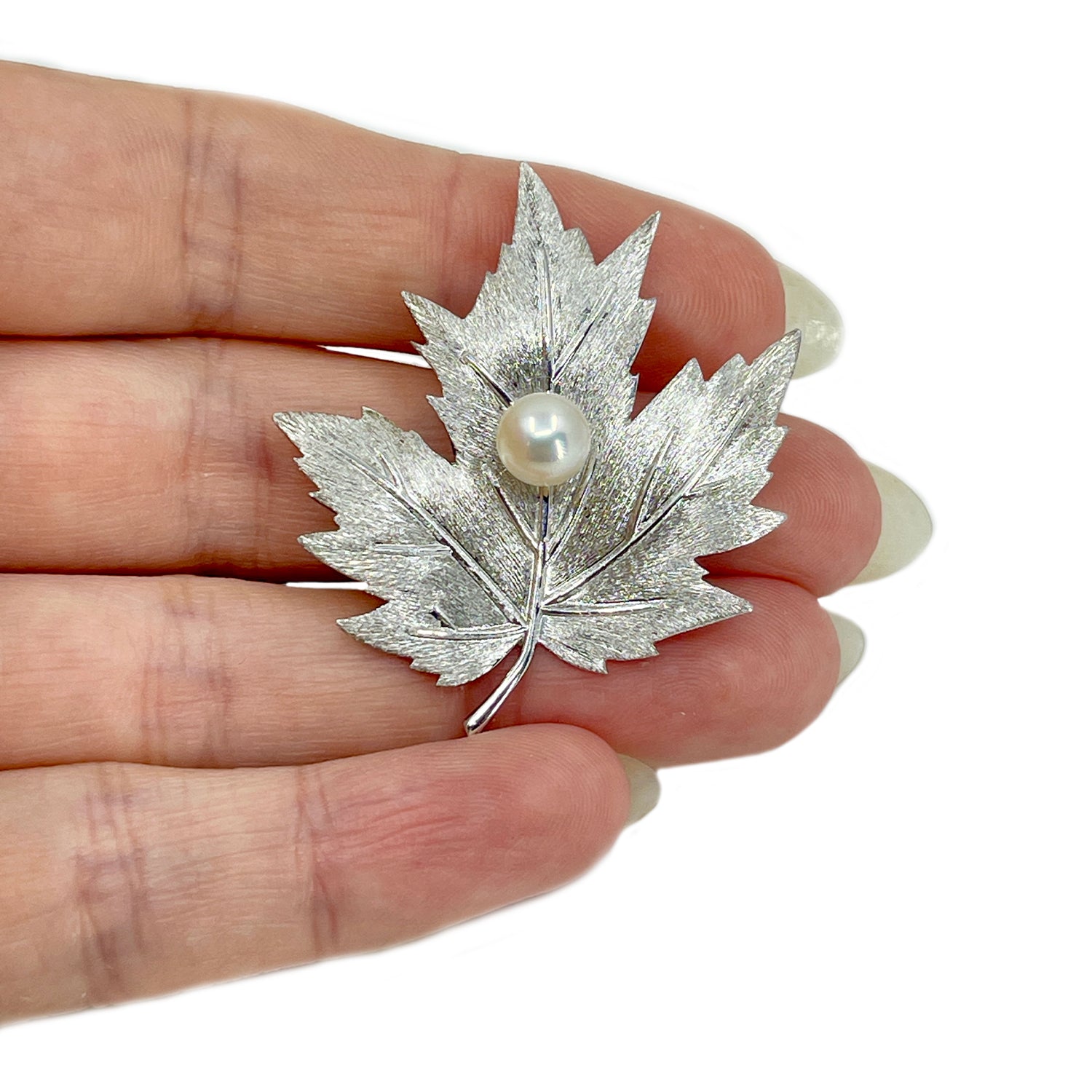 Women'sVintage Maple Leaf Brooch Gold Silver Plated Brooches Pins Dance _ro