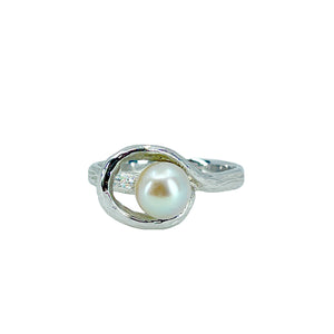 Abstract Modernist Japanese Saltwater Blue Akoya Cultured Pearl Ring- Sterling Silver Sz 7 1/2
