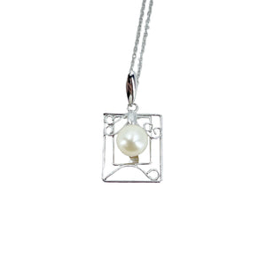 Vintage Modernist Square Japanese Saltwater Akoya Pearl Necklace- Sterling Silver 17 Inch