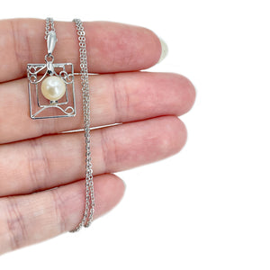 Vintage Modernist Square Japanese Saltwater Akoya Pearl Necklace- Sterling Silver 17 Inch