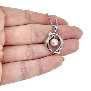 Fukuya Designer Vintage Japanese Saltwater Akoya Pearl Mid Century Necklace- Sterling Silver 16 Inch